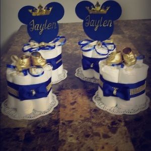 Diaper cakes